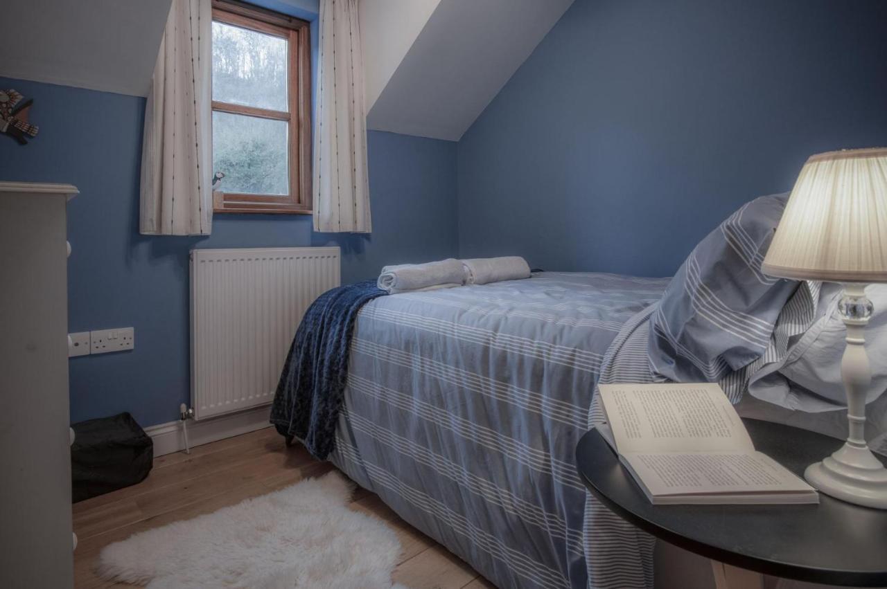 Llais Afon - 3 Bedroom Holiday Home - Fishguard Esterno foto