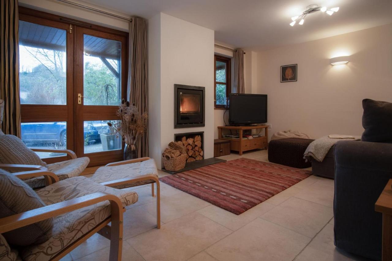 Llais Afon - 3 Bedroom Holiday Home - Fishguard Esterno foto