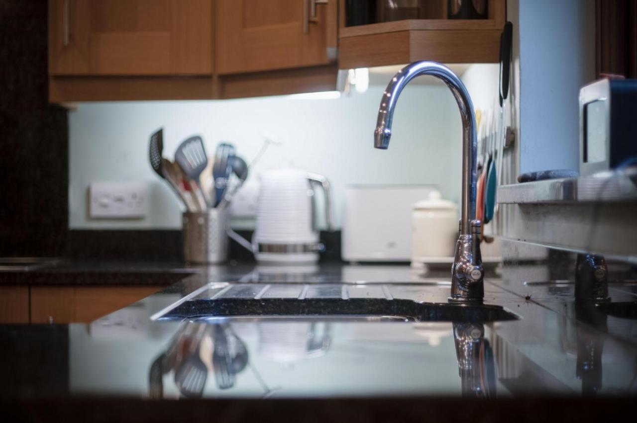 Llais Afon - 3 Bedroom Holiday Home - Fishguard Esterno foto