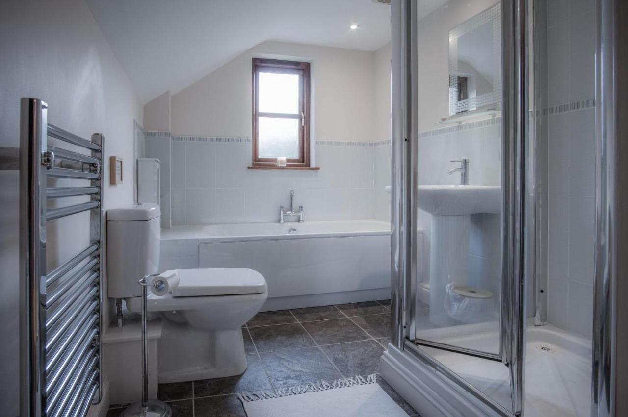 Llais Afon - 3 Bedroom Holiday Home - Fishguard Esterno foto
