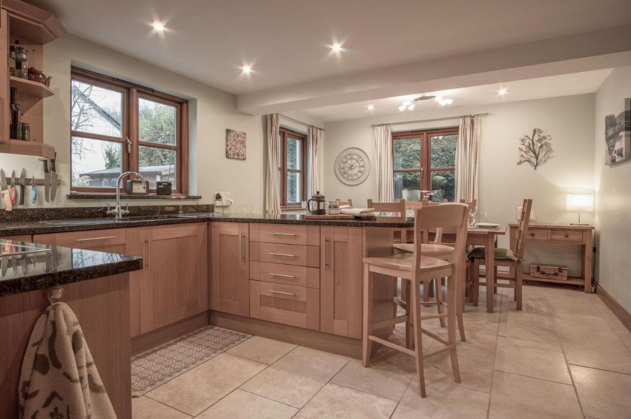Llais Afon - 3 Bedroom Holiday Home - Fishguard Esterno foto