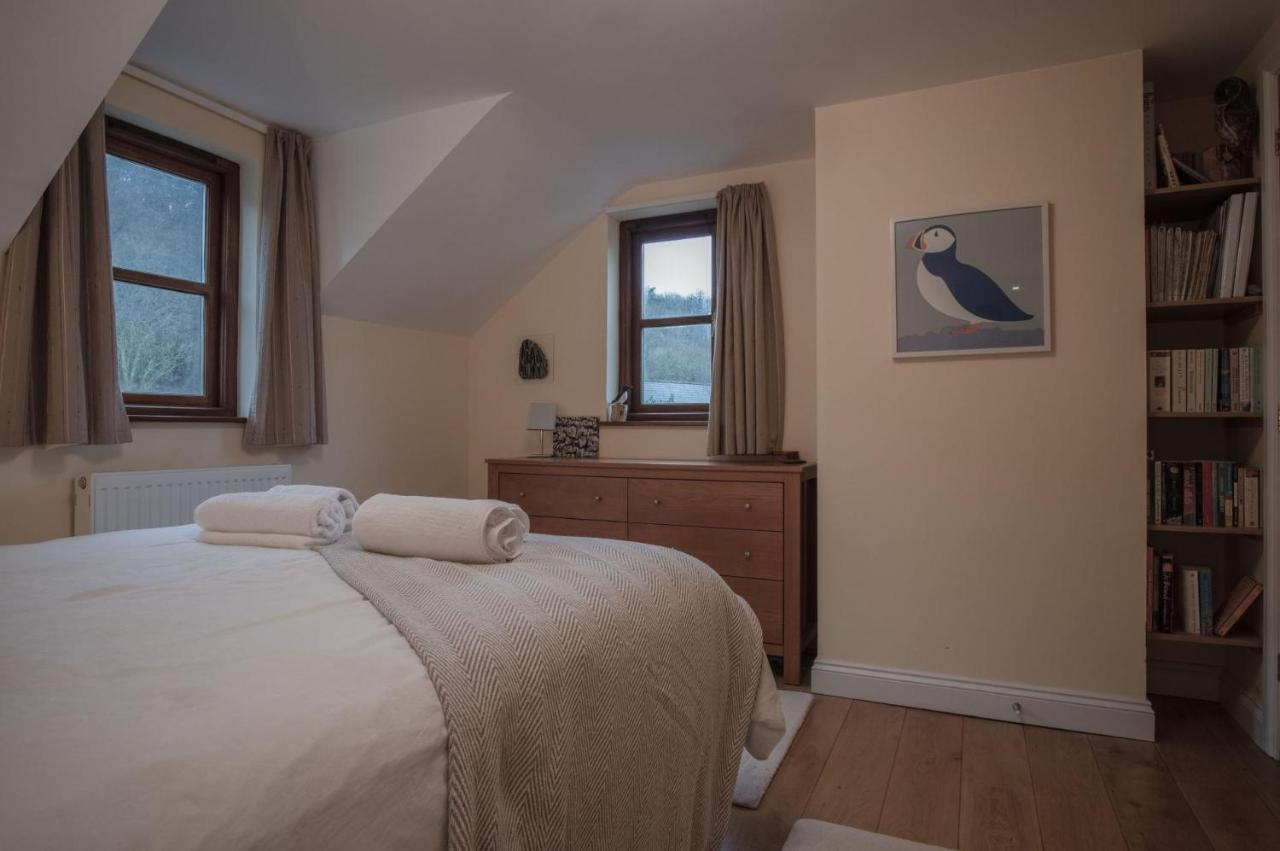 Llais Afon - 3 Bedroom Holiday Home - Fishguard Esterno foto